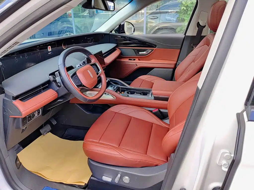 Voyager 2023 2.0T four-wheel drive premium version купить на сайте DeffCars