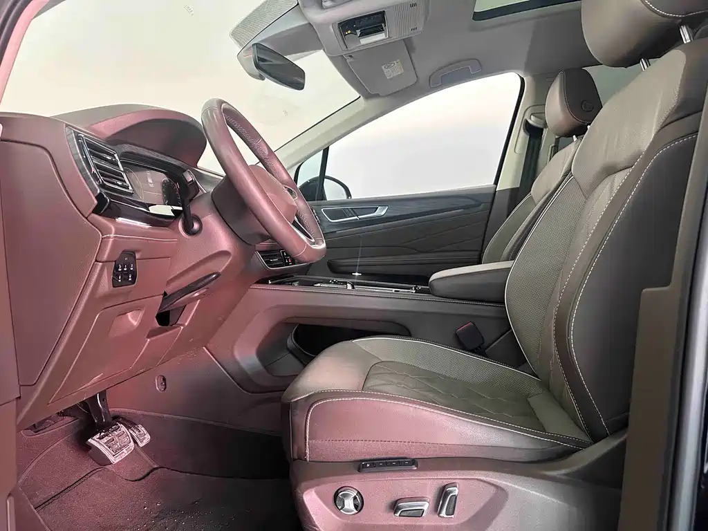 Weiran 2023 380TSI Premium Edition купить на сайте DeffCars