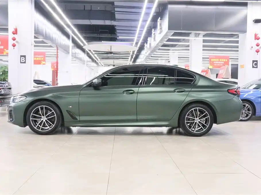 BMW 5 Series Imported 2022 525i M Sports Package купить на сайте DeffCars