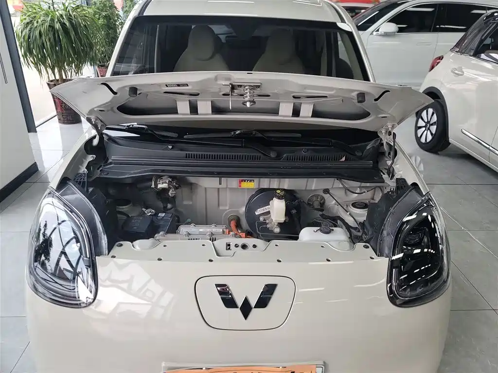 Hongguang MINIEV 2025 fourth generation four-door version advanced model купить на сайте DeffCars
