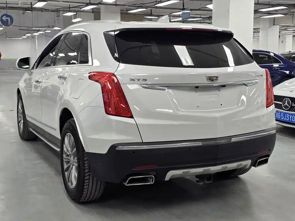 Cadillac XT5 2016 25T luxury model купить на сайте DeffCars