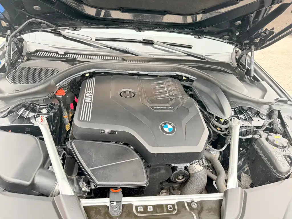 BMW 5 Series 2021 525Li M Sports Package купить на сайте DeffCars