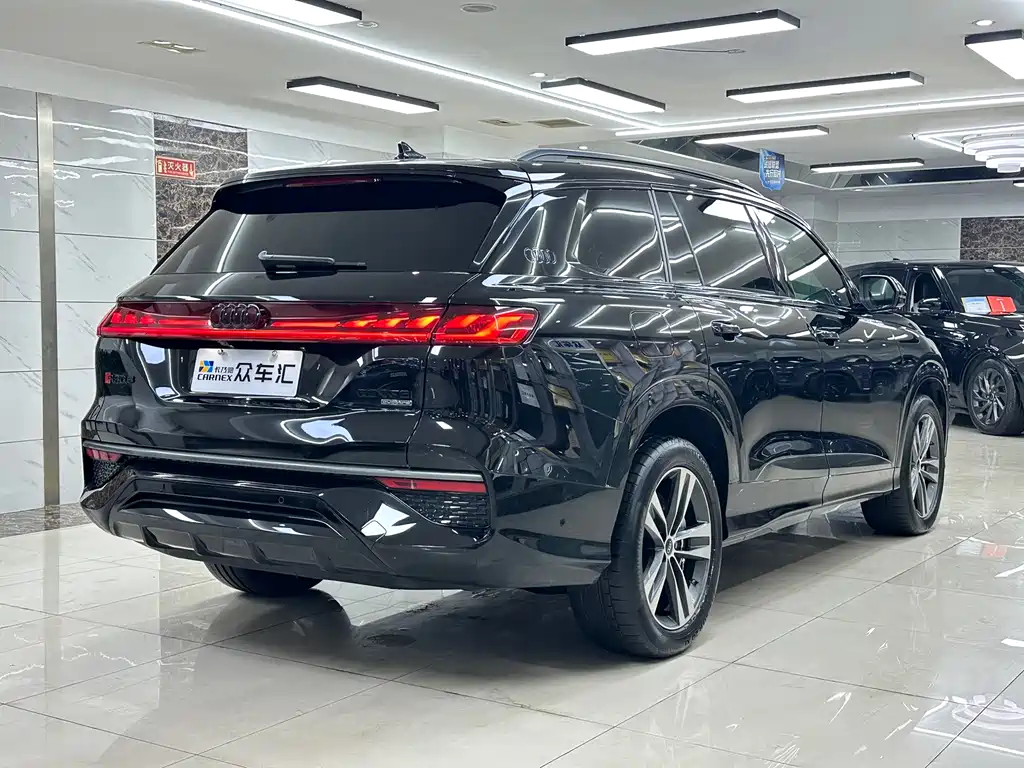 Audi Q6 2024 50 TFSI quattro flying riding suit 6 seats купить на сайте DeffCars