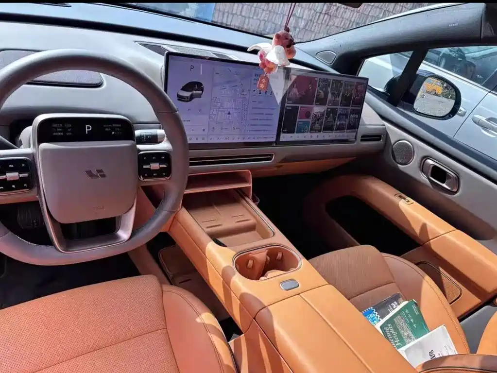 Ideal i6 2025 two-wheel drive standard version купить на сайте DeffCars