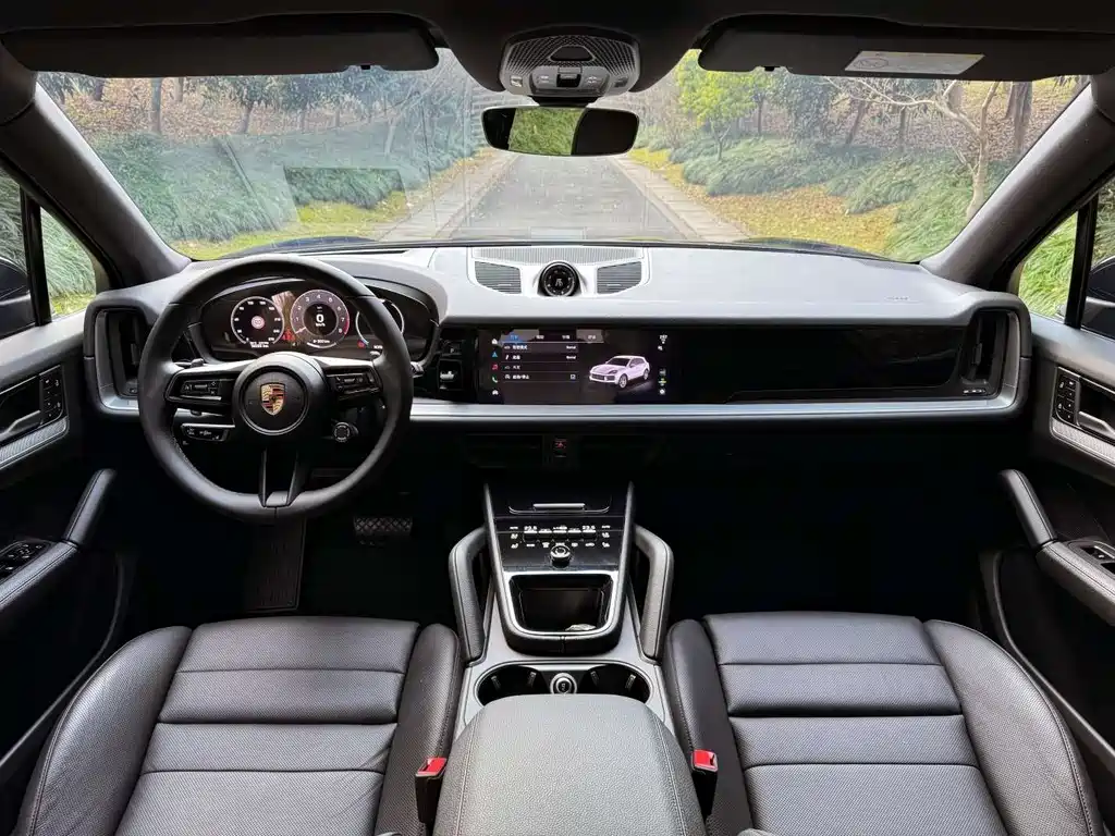 Cayenne 2025 Cayenne 3.0T купить на сайте DeffCars