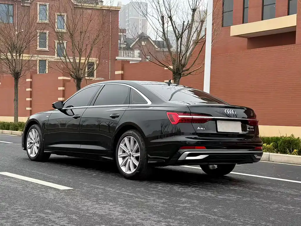Audi A6L 2024 45 TFSI Premium Dynamic Model купить на сайте DeffCars