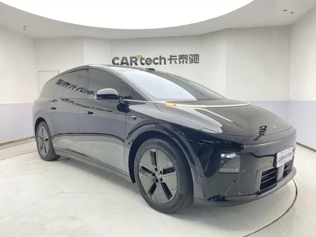 Ideal i8 2025 Standard Edition купить на сайте DeffCars