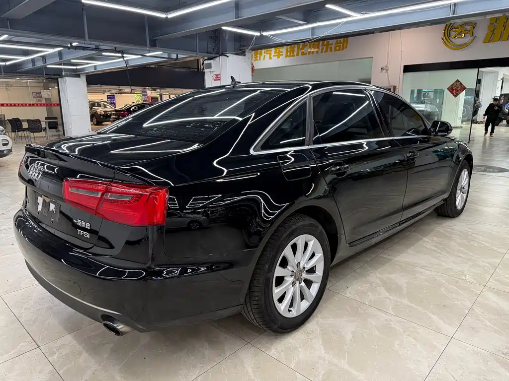 Audi A6L 2015 TFSI Million Commemorative Intelligent Collar Model купить на сайте DeffCars