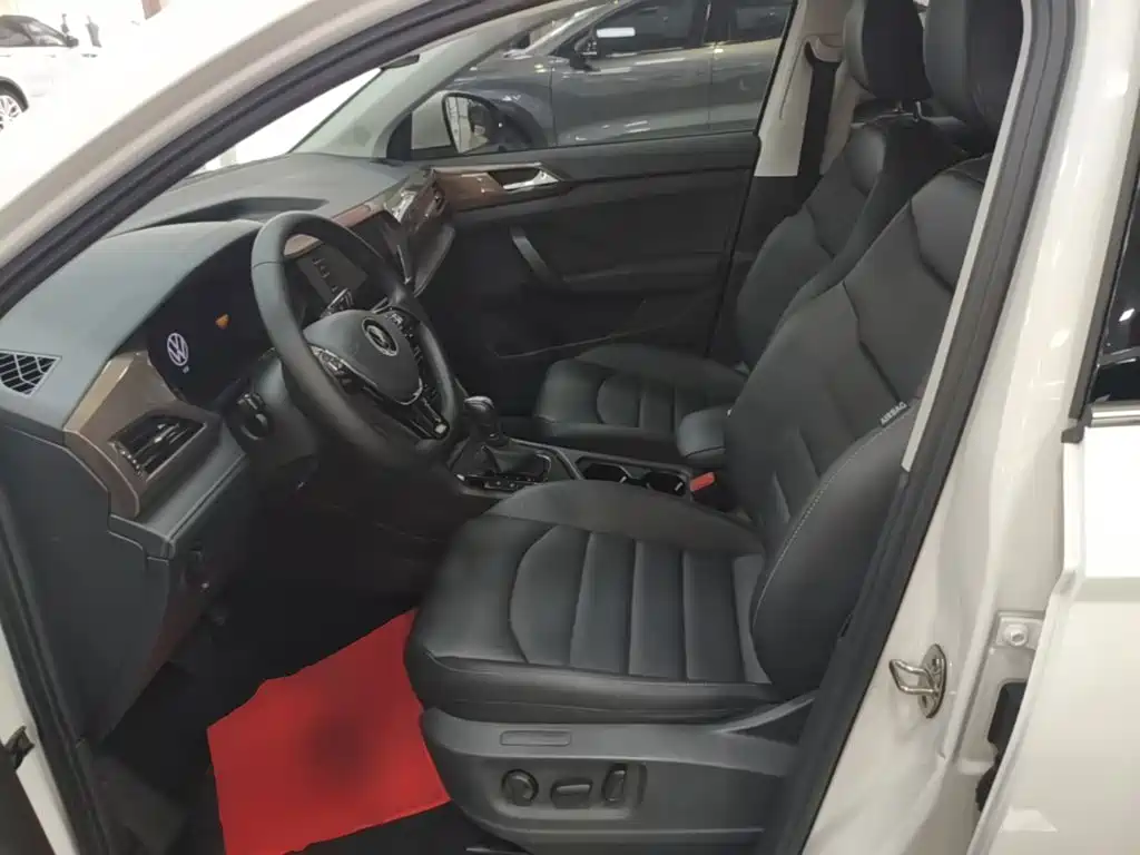 Tuyue 2022 330TSI four-wheel drive luxury version купить на сайте DeffCars