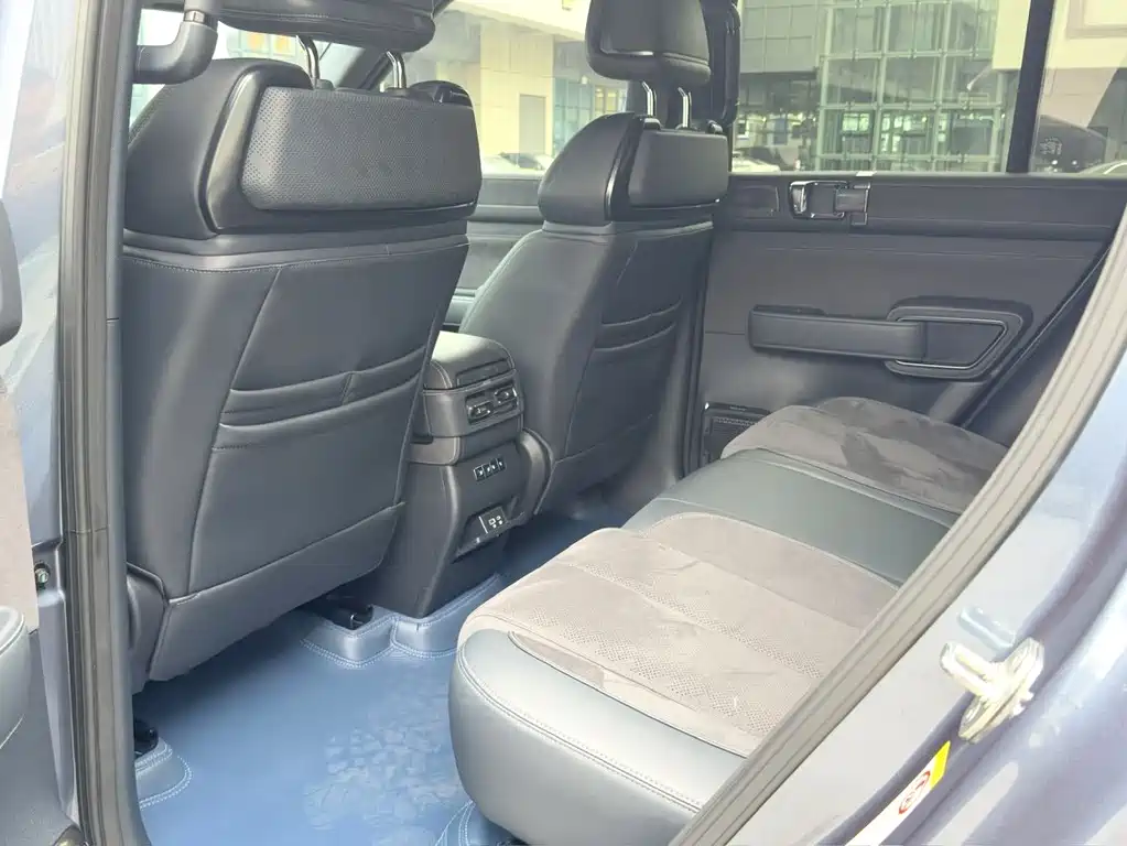 Leopard 5 2023 Yunnan flagship version купить на сайте DeffCars