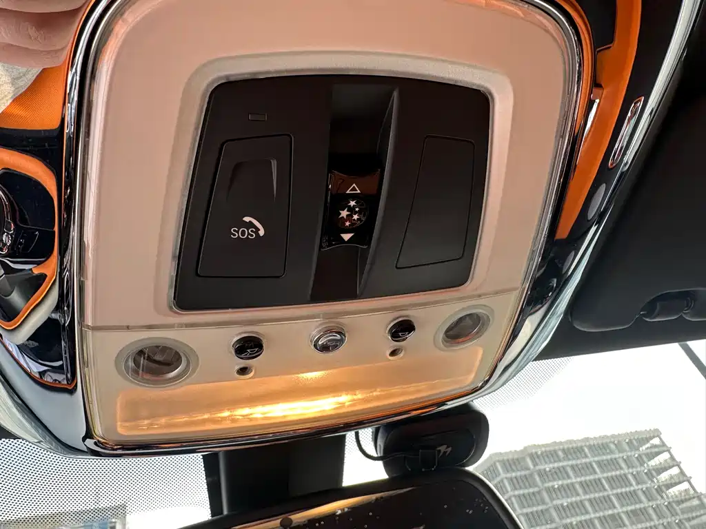 Phantom 2018 6.6T standard model купить на сайте DeffCars