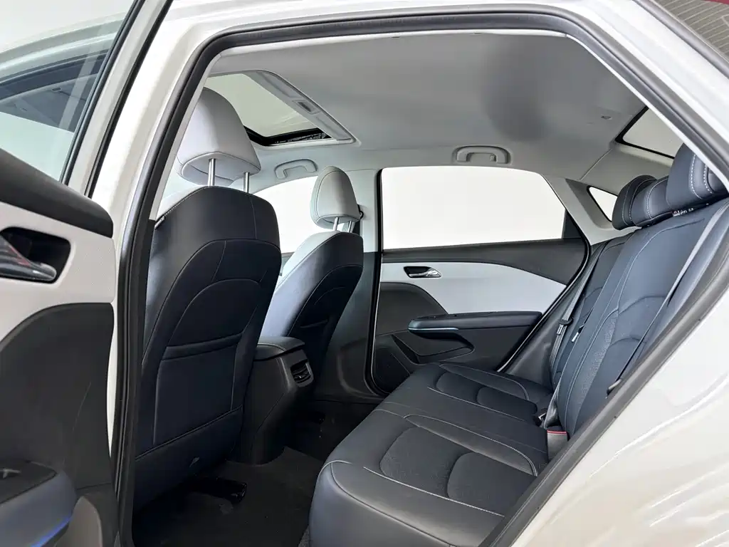 Cruze 2023 1.5L dual-clutch enjoyment version купить на сайте DeffCars