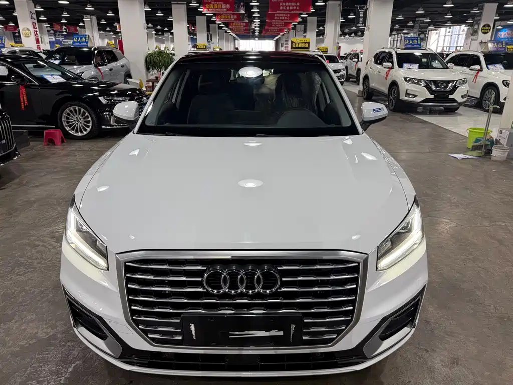 Audi Q2L 2018 35 TFSI Fashionable and Elegant National V купить на сайте DeffCars