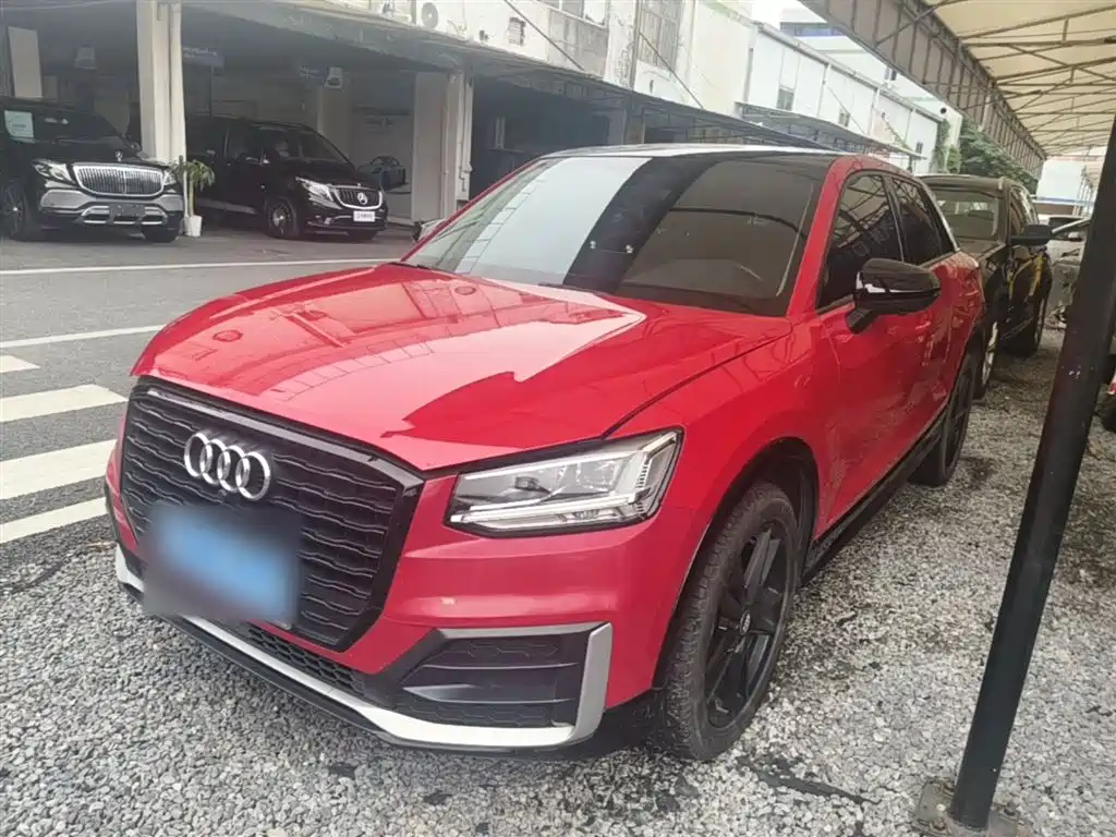 Audi Q2L 2018 35 TFSI launches exclusive version, National VI купить на сайте DeffCars