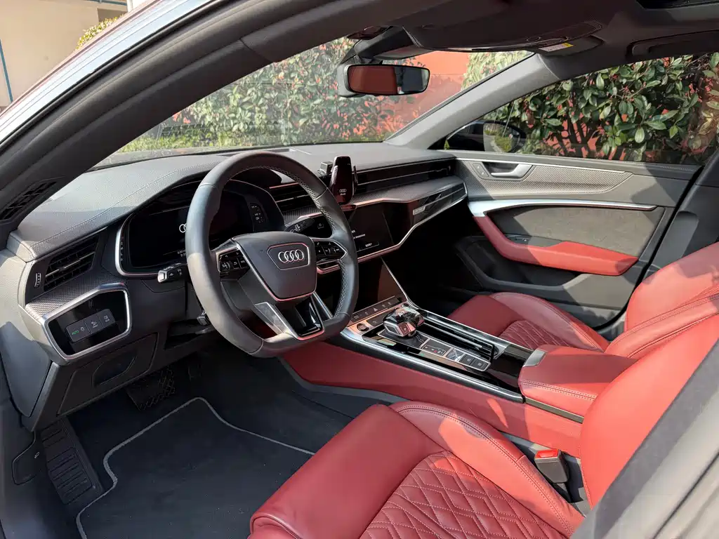 Audi A7L 2024 45 TFSI quattro S-line Black Warrior Edition купить на сайте DeffCars