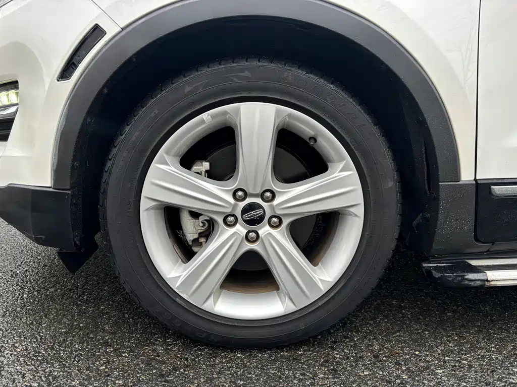 Lincoln MKC 2017 2.0T 2WD Exclusive Edition купить на сайте DeffCars