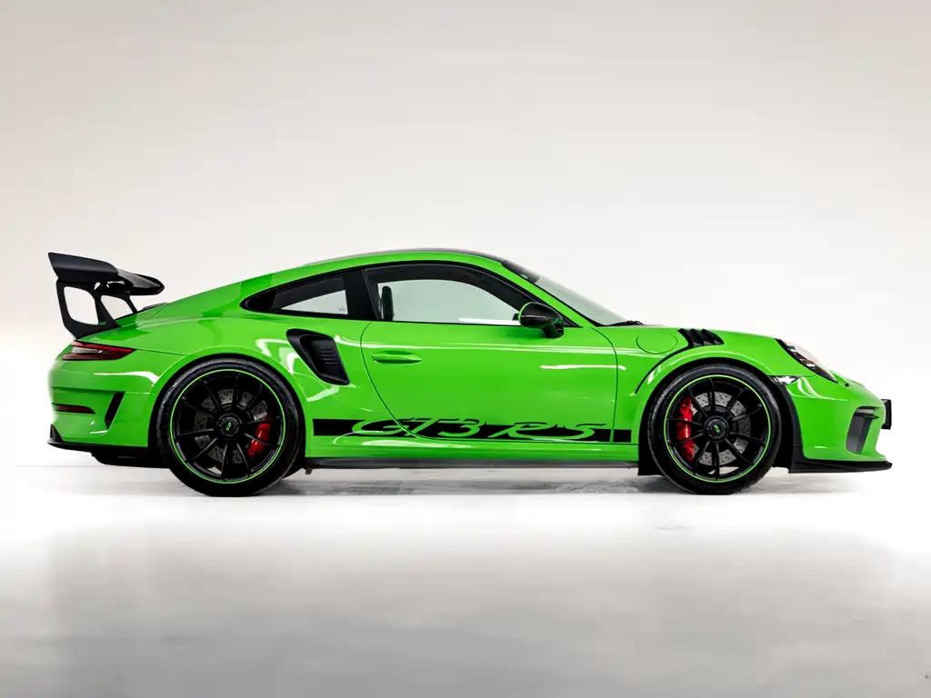 Porsche 911 2018 GT3 RS 4.0L купить на сайте DeffCars