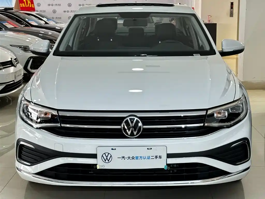 Bora 2026 200TSI DSG Yue Xing Navigation Edition купить на сайте DeffCars