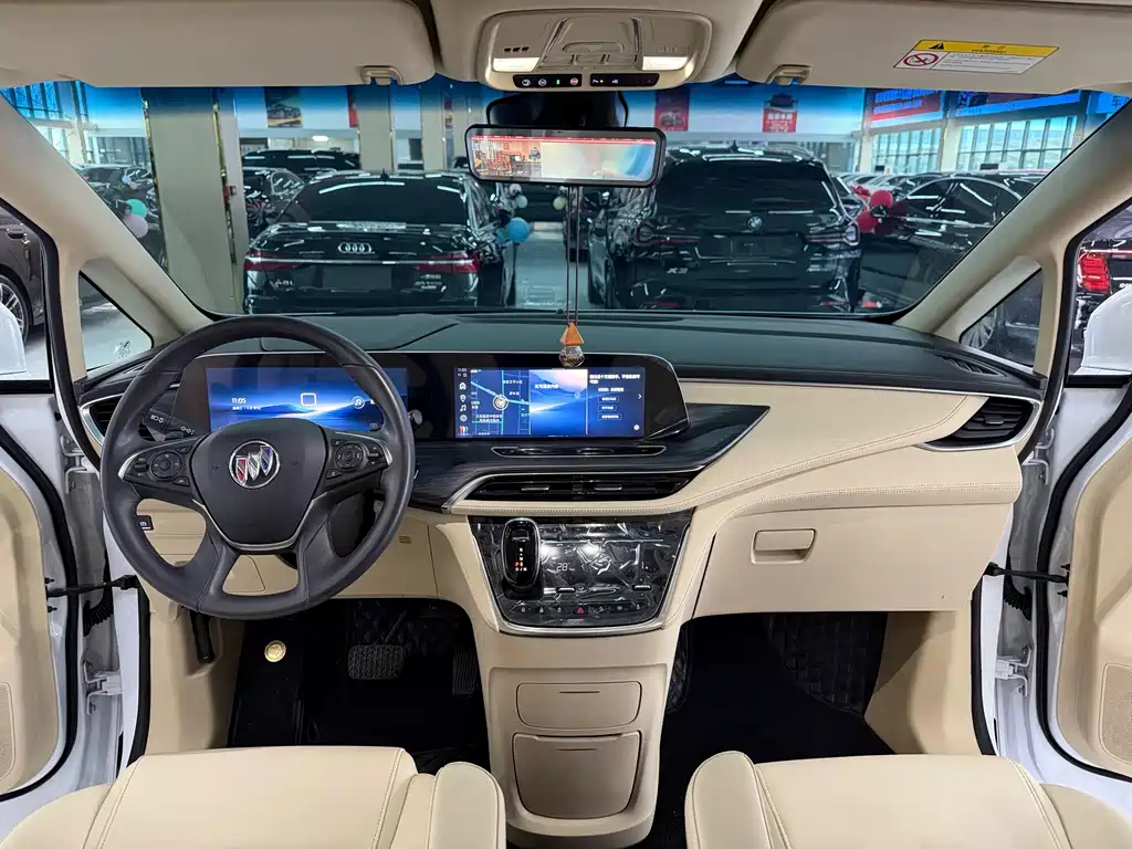 Buick GL8 2023 ES Lu Zun Exclusive Model купить на сайте DeffCars