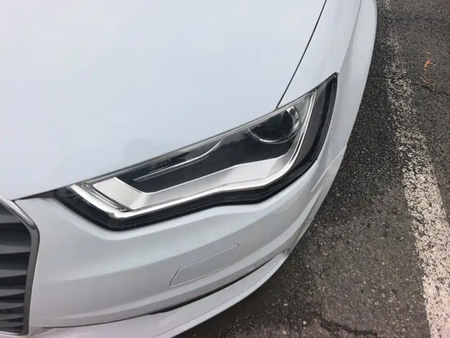 Audi A3 2015 Limousine 35 TFSI millionth commemorative smart collar model купить на сайте DeffCars