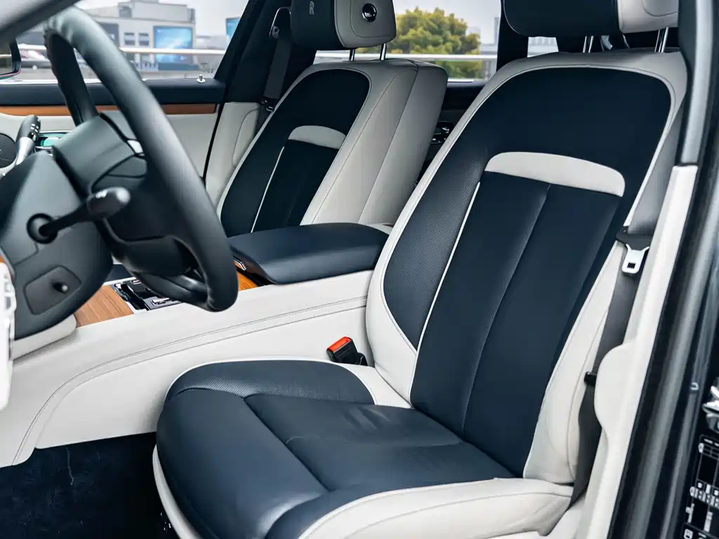 Ghost 2021 6.7T long wheelbase version купить на сайте DeffCars