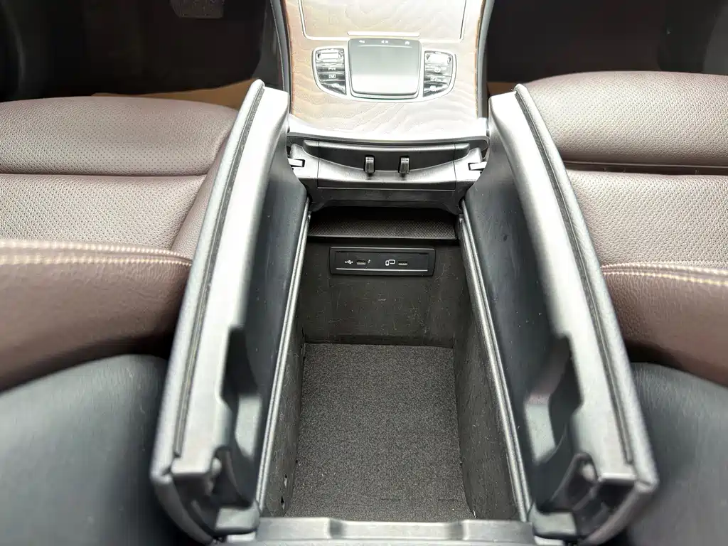 Mercedes-Benz GLC 2020 facelift GLC 300 L 4MATIC dynamic купить на сайте DeffCars
