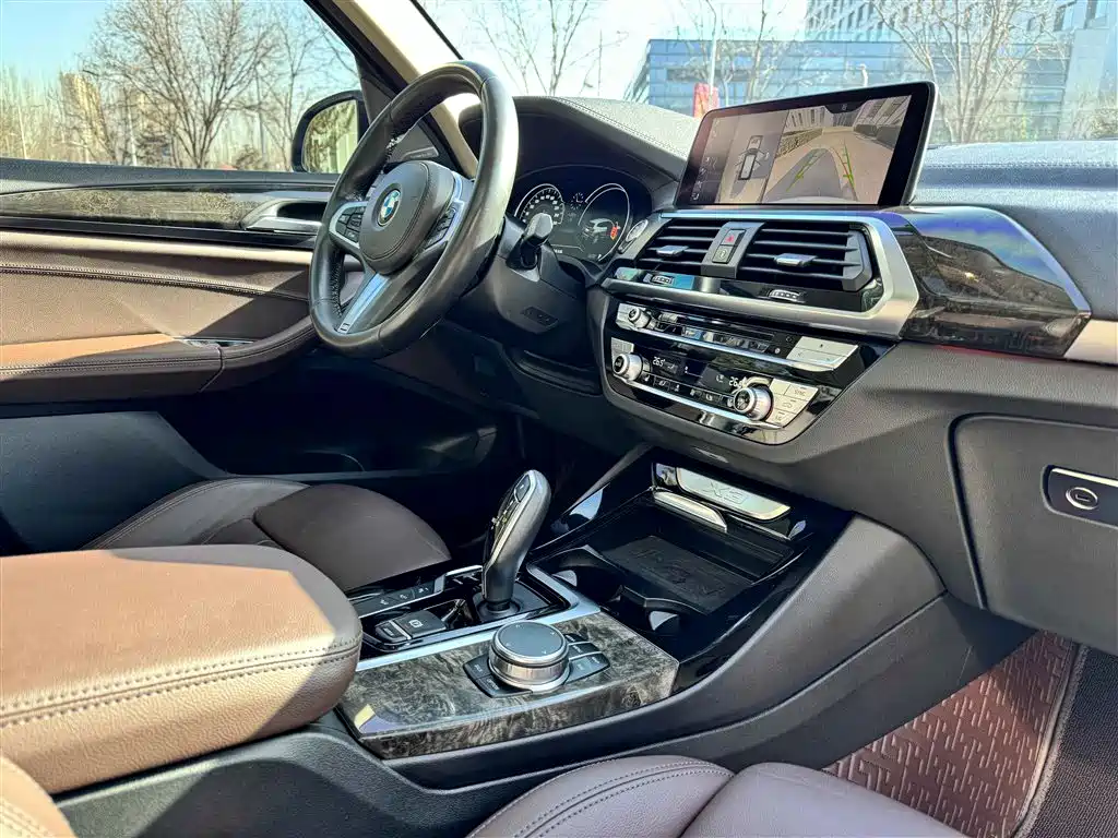 BMW X3 2019 xDrive30i leading M sports package купить на сайте DeffCars