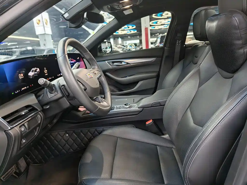 Cadillac CT5 2023 28T Platinum Type купить на сайте DeffCars