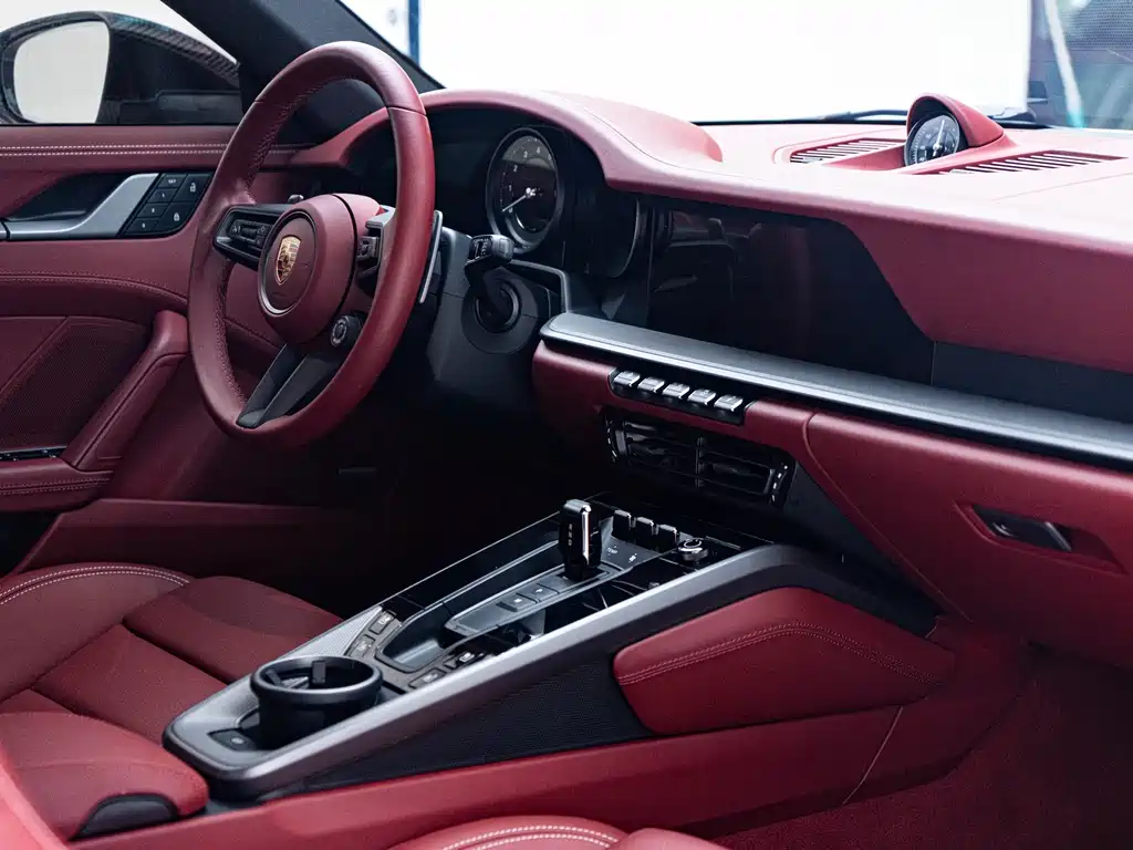 Porsche 911 2025 Carrera 3.0T купить на сайте DeffCars