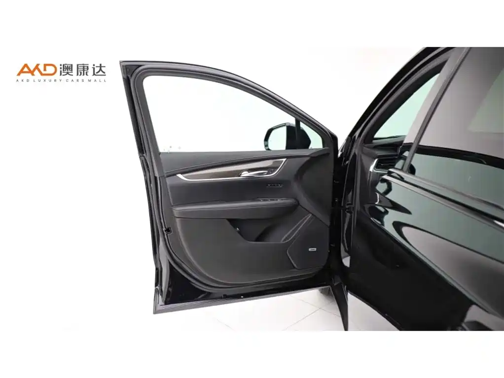 Cadillac XT5/2.0T/22 models/four-wheel drive luxury model (Hummingbird version) купить на сайте DeffCars