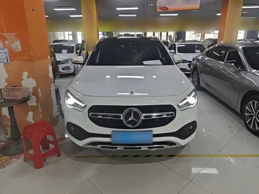 Mercedes-Benz GLA 2022 facelift version 2 GLA 200 купить на сайте DeffCars