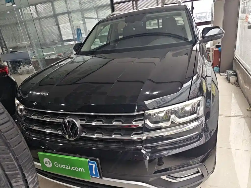 Touron 2019 330TSI 2WD Deluxe Edition National V купить на сайте DeffCars