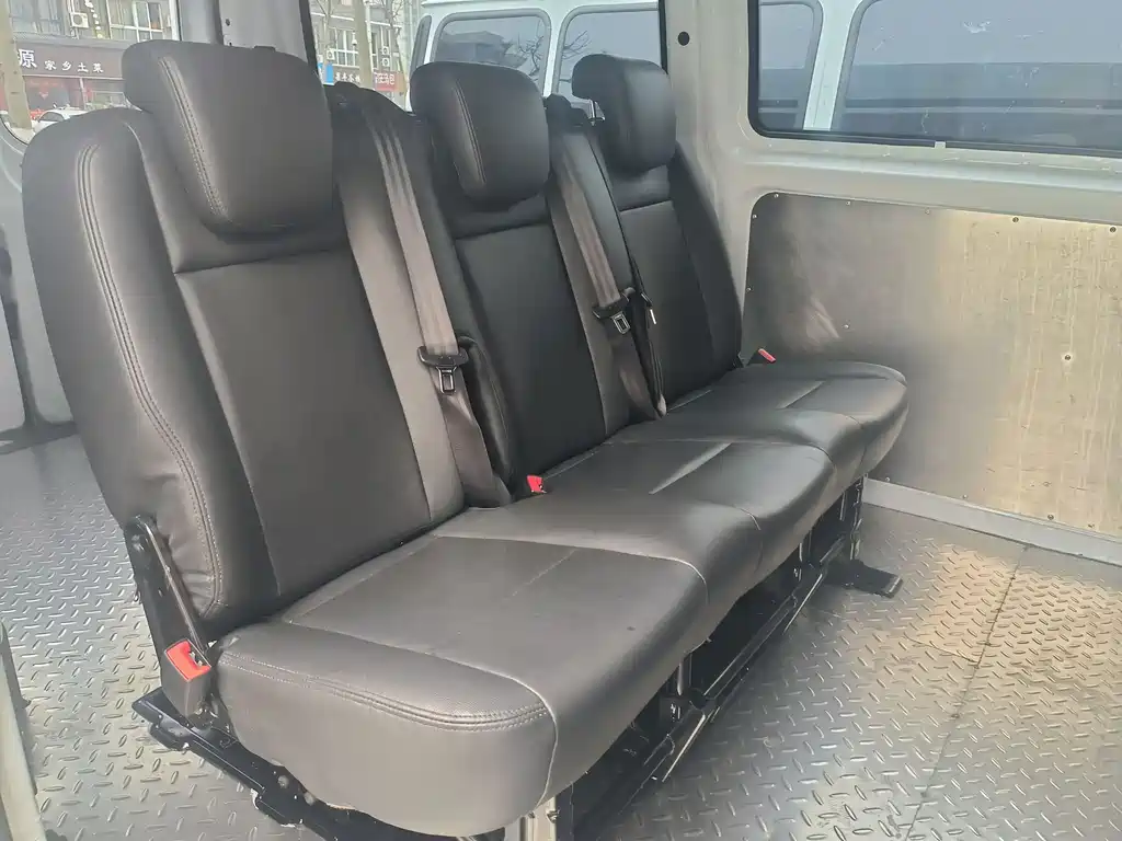 Transit 2019 2.0T diesel multi-functional commercial vehicle, central axle, mid-roof, 6-seater National VI купить на сайте DeffCars