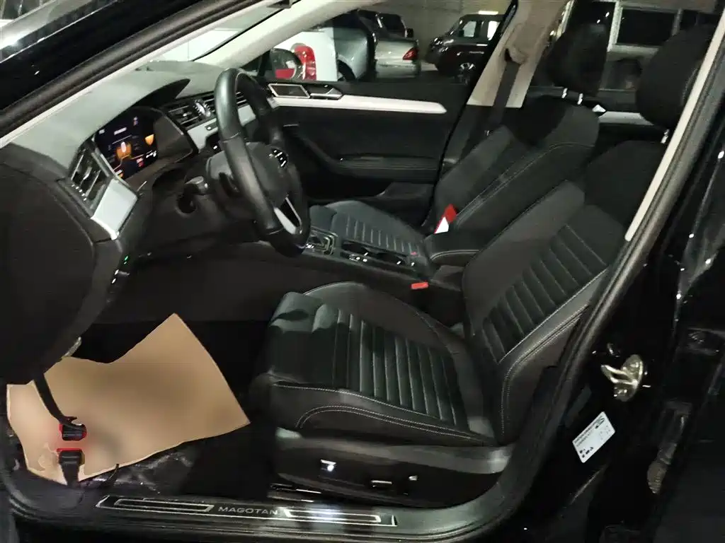 Magotan 2025 model 280TSI DSG comfort model купить на сайте DeffCars