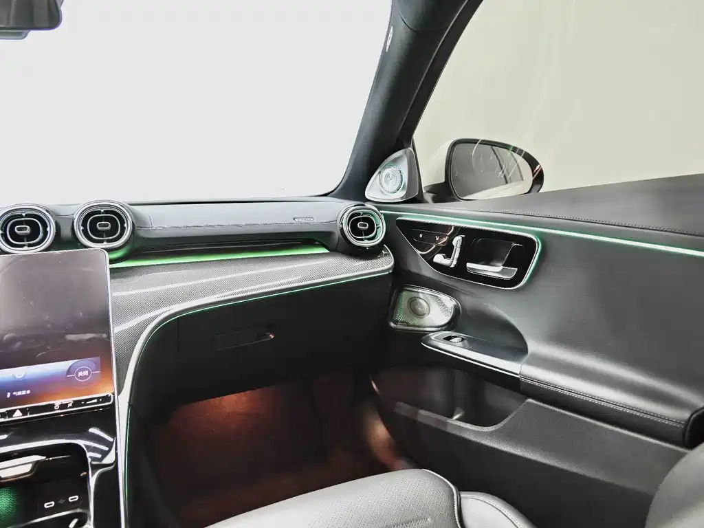 Mercedes-Benz C-Class 2024 C 260 L Sports Edition купить на сайте DeffCars