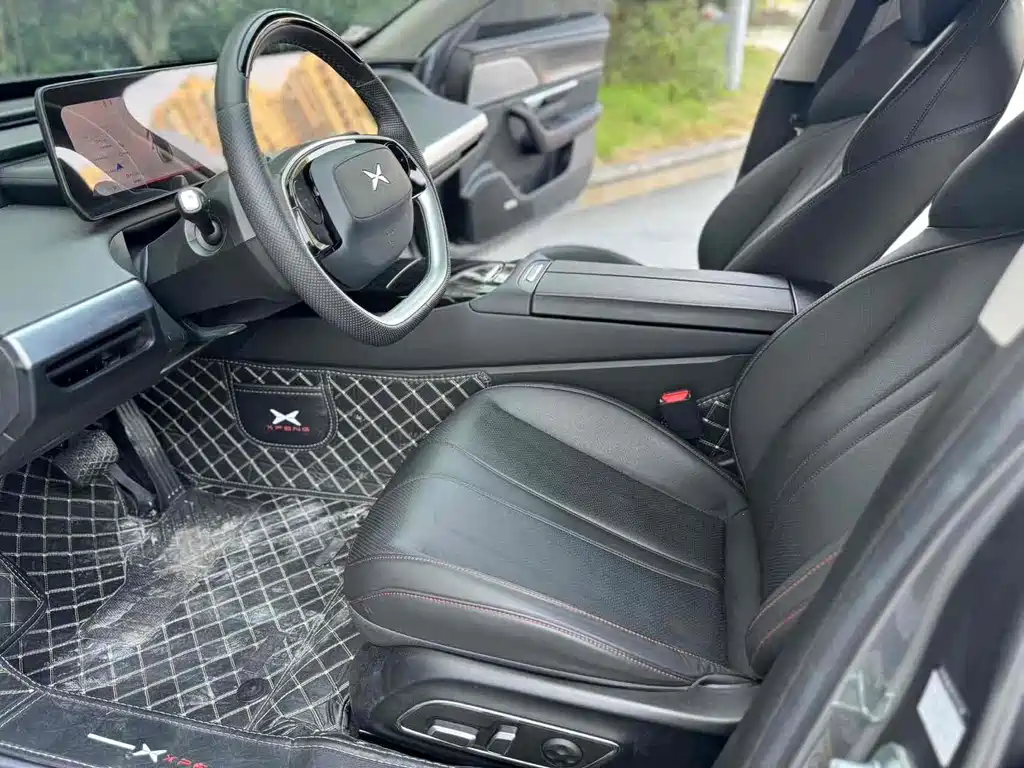 Xpeng P7 2022 model 670E+ купить на сайте DeffCars