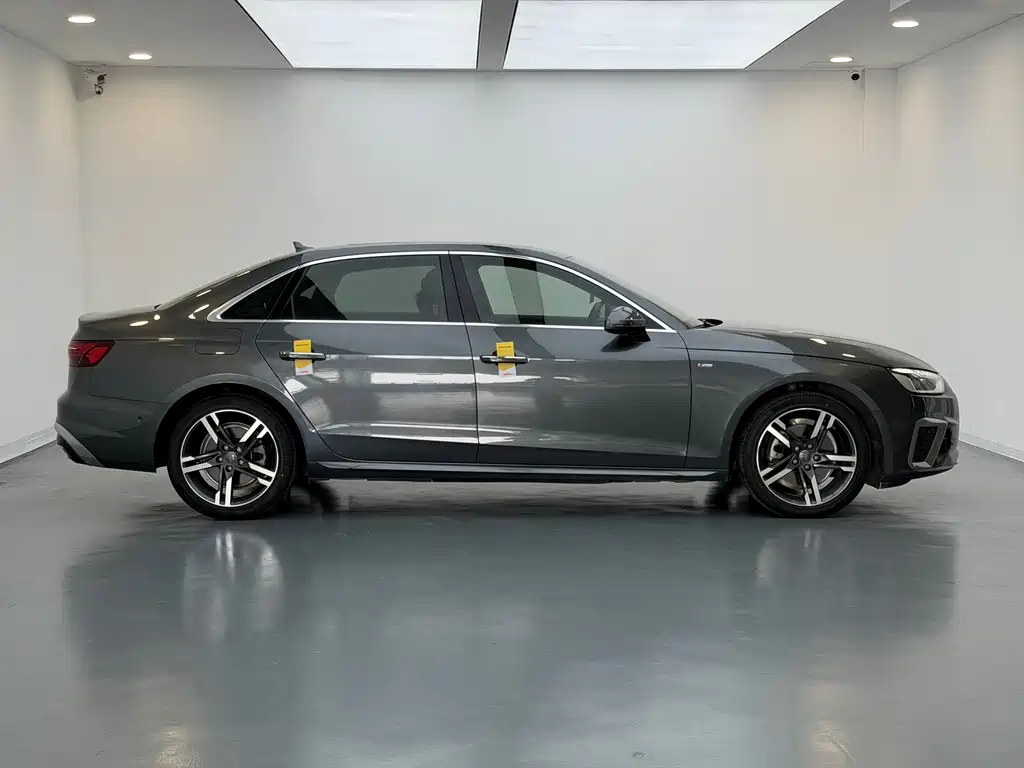 Audi A4L 2022 40 TFSI luxury and dynamic model купить на сайте DeffCars