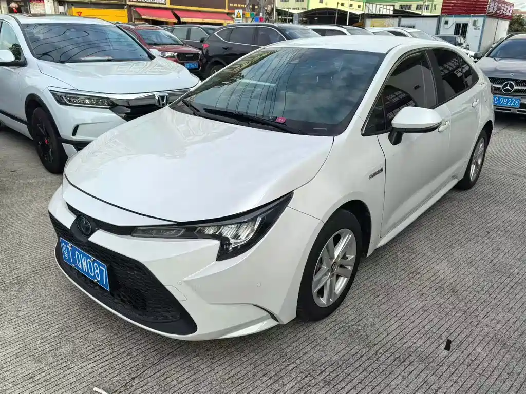 Léilíng (Corolla) 2021 Twin Engine 1.8H E-CVT Deluxe Edition купить на сайте DeffCars