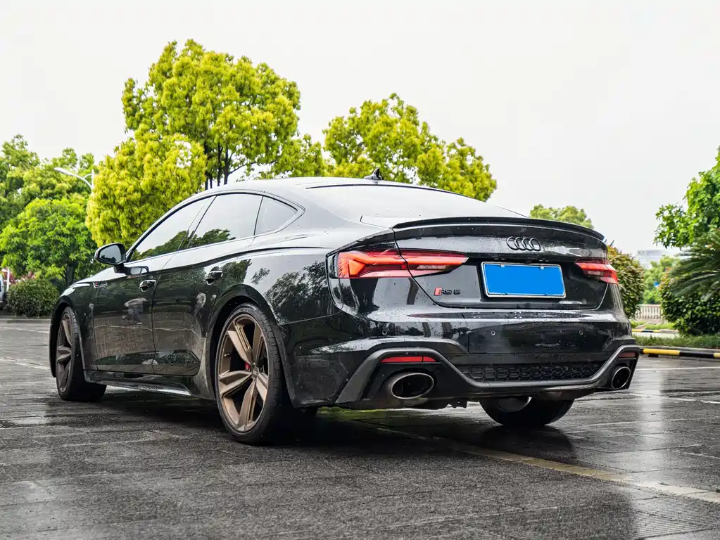 Audi RS 5 2023 RS 5 2.9T Sportback Dark Gold Edition купить на сайте DeffCars