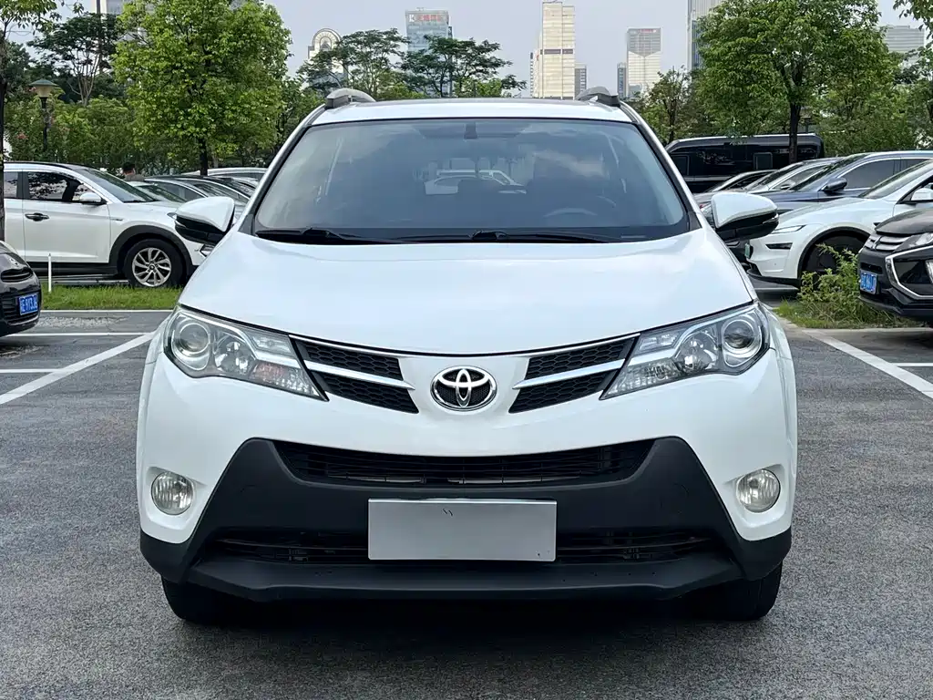 RAV4 Rongfang 2013 2.0L CVT four-wheel drive fashion version купить на сайте DeffCars