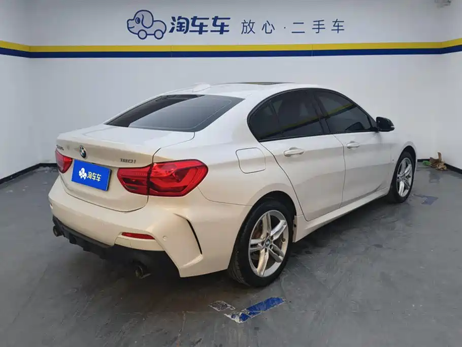 BMW 1 Series 2022 120i M Sports Night Edition купить на сайте DeffCars