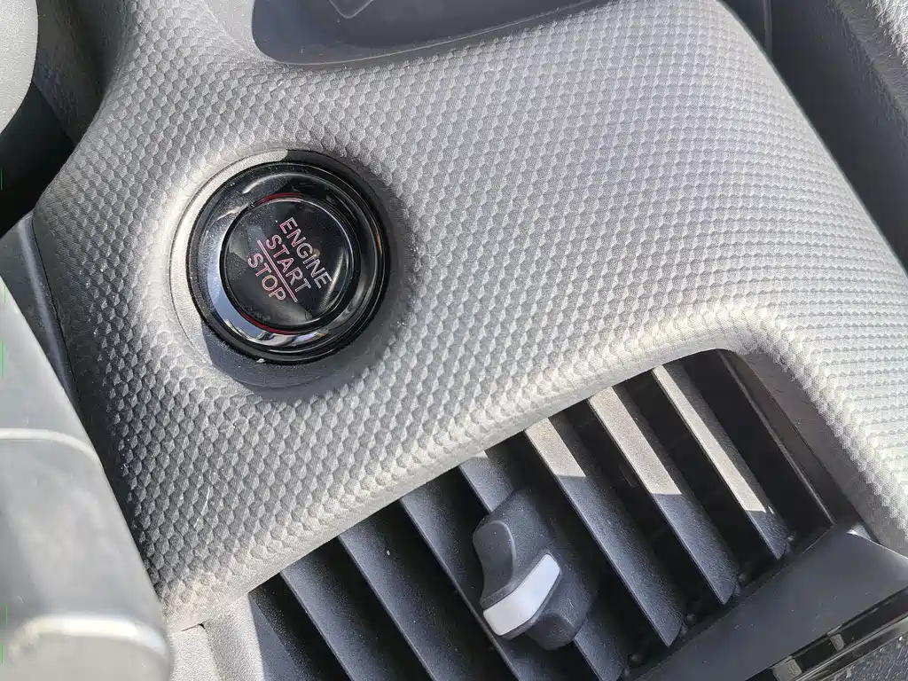 Fit 2023 1.5L CVT Trendy Edition купить на сайте DeffCars