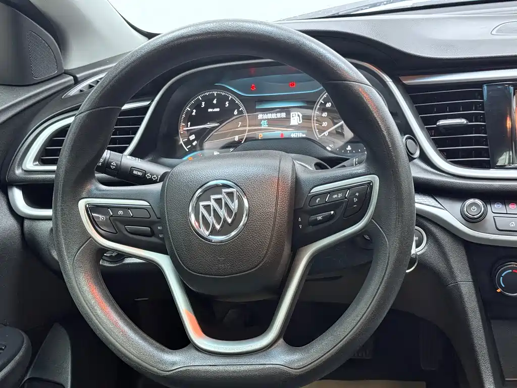 Yinglang 2021 model model 1.5L automatic elite model купить на сайте DeffCars