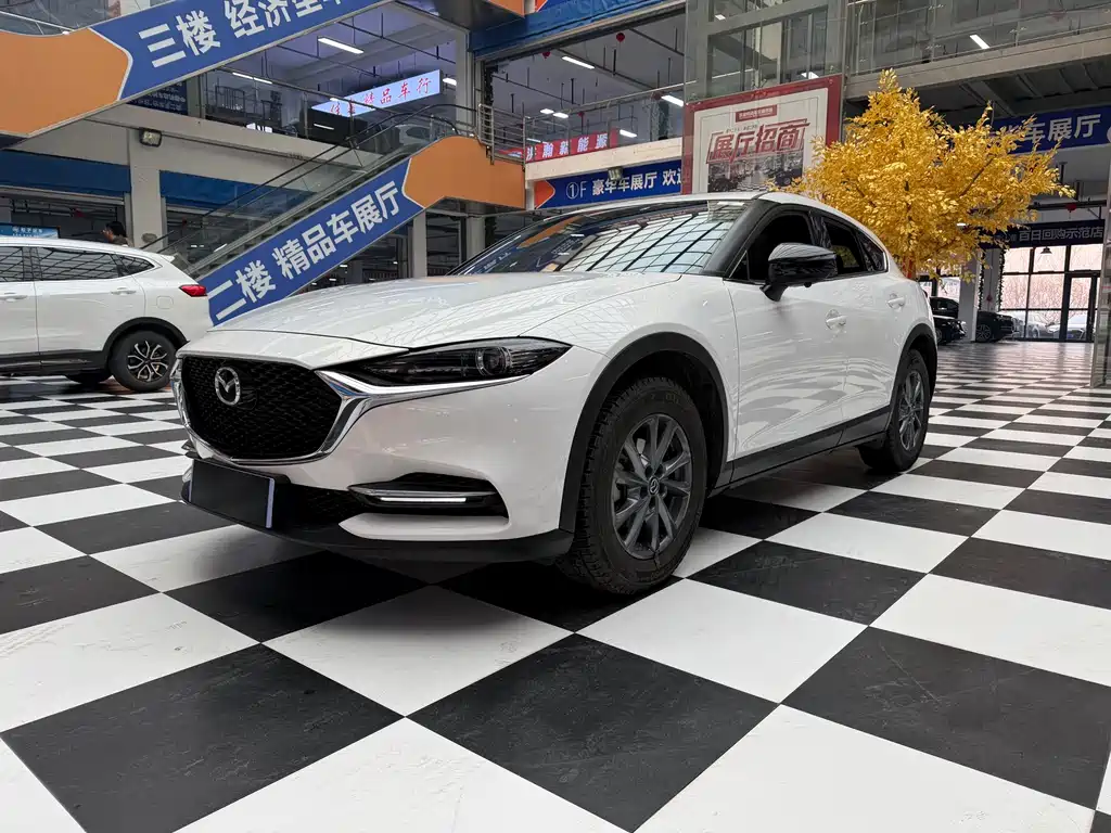 Mazda CX-4 2021 2.0L automatic two-wheel drive Blue Sky Exploration Edition купить на сайте DeffCars