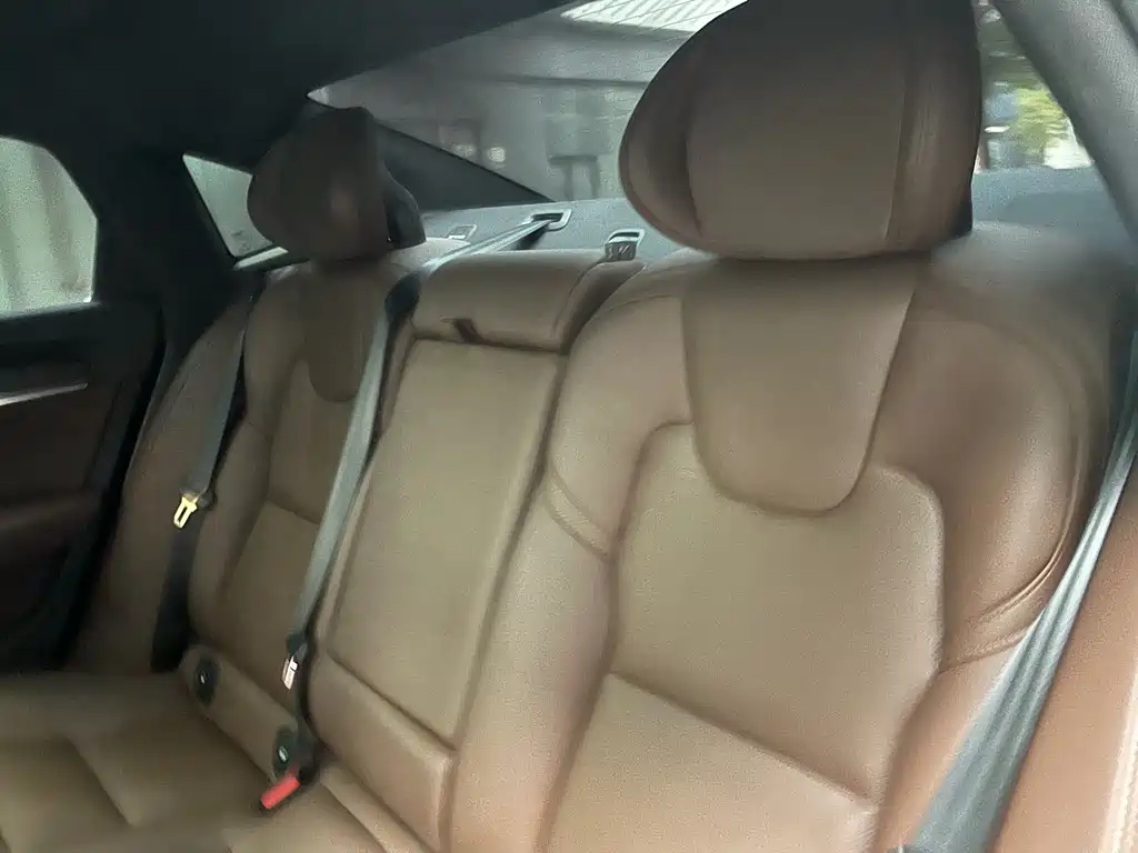 Volvo S90 2023 B5 Zhiyuan Luxury Edition купить на сайте DeffCars