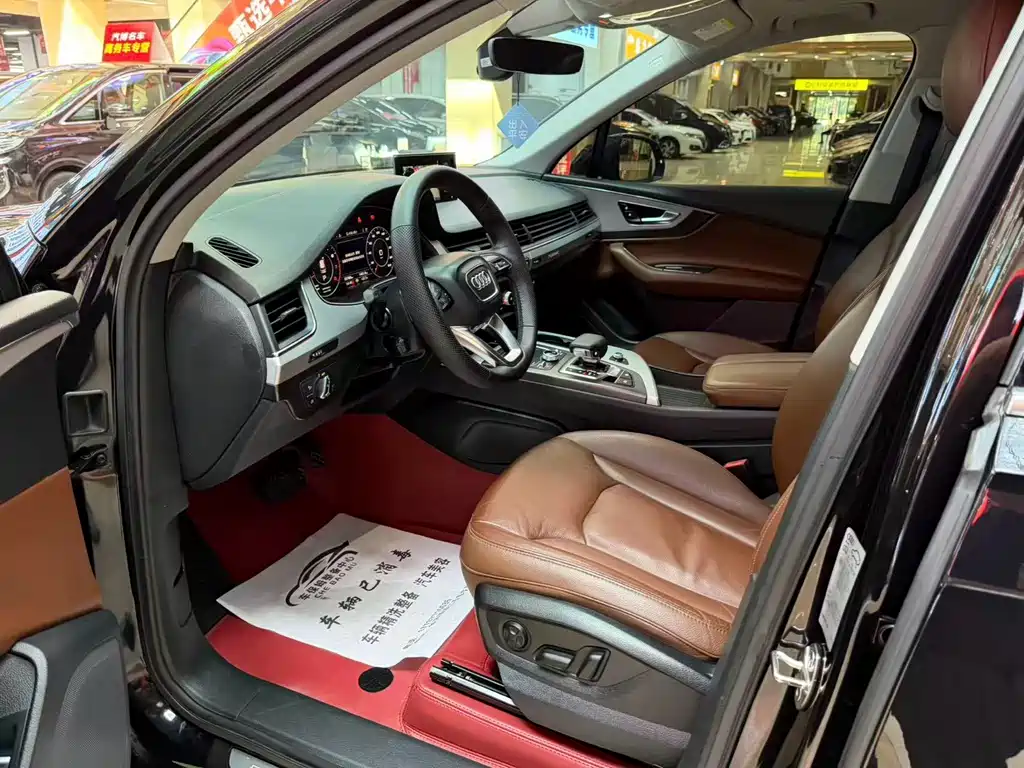 Audi Q7 2018 45 TFSI Technology купить на сайте DeffCars
