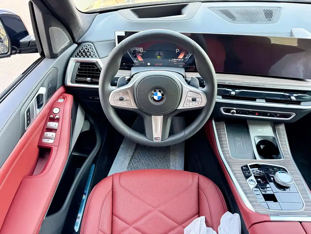 BMW X5 2025 xDrive 40Li M Sports Night Package купить на сайте DeffCars