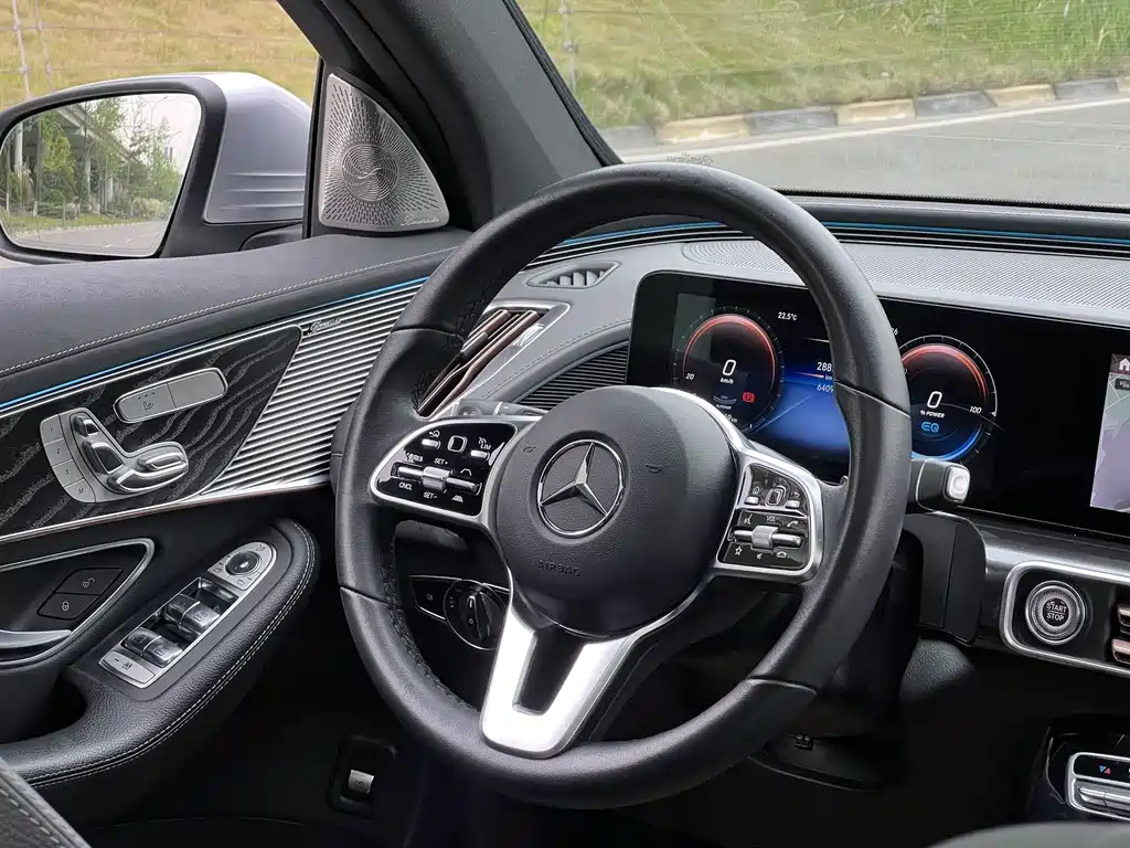 Mercedes-Benz EQC 2021 EQC 400 4MATIC купить на сайте DeffCars
