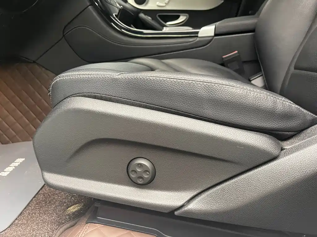 Mercedes-Benz GLC 2022 facelift second GLC 260 L 4MATIC dynamic version купить на сайте DeffCars