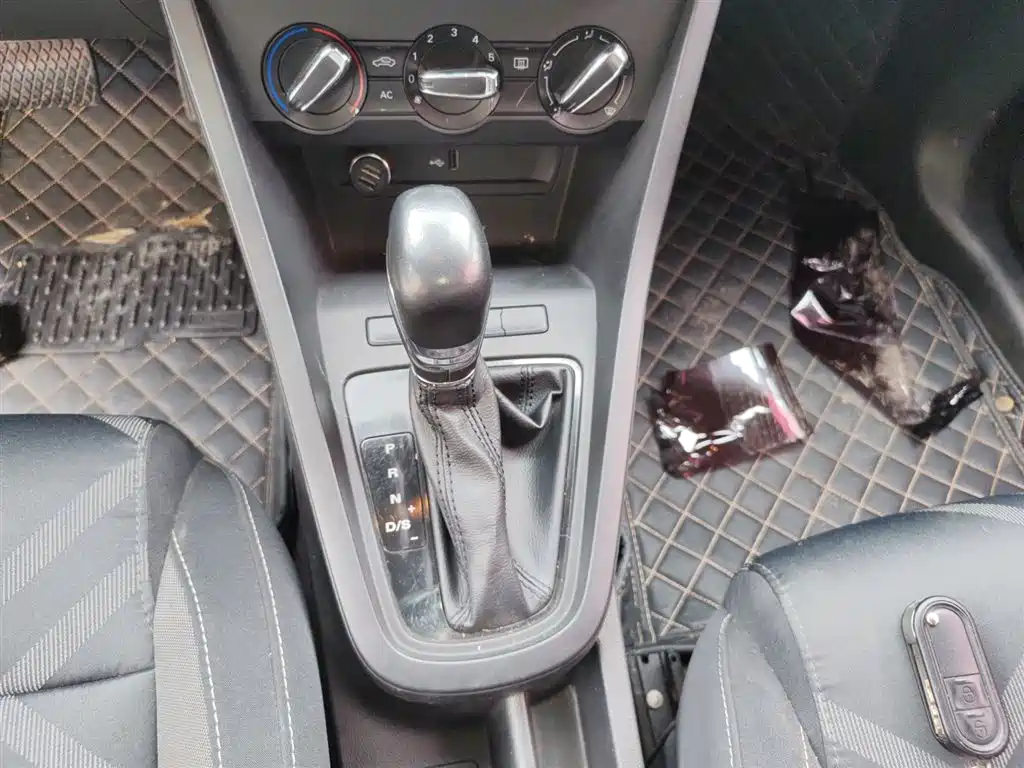 MG 3 2017 1.5L Automatic Intelligent Link Elite Edition купить на сайте DeffCars